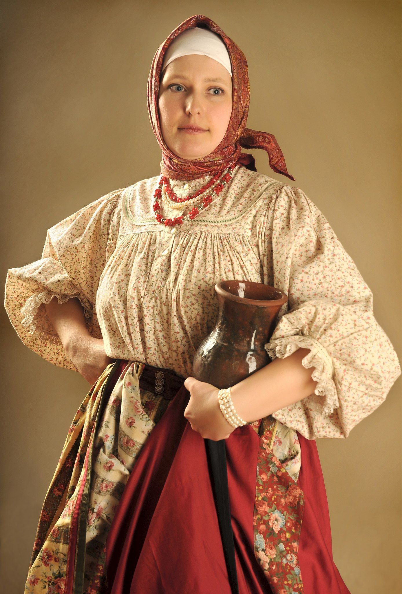 Girls in Slavic costumes in Linfen