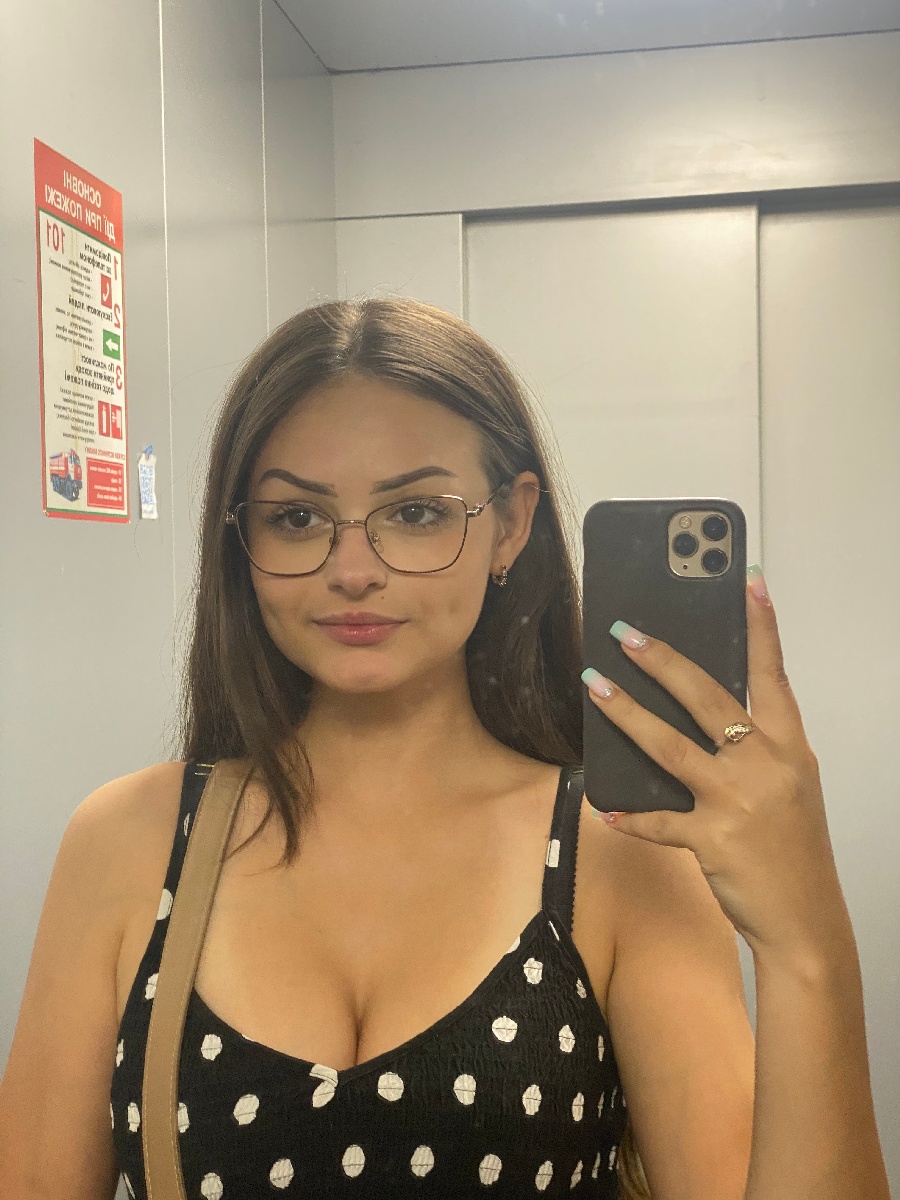 Sexy model Stacy in Linfen